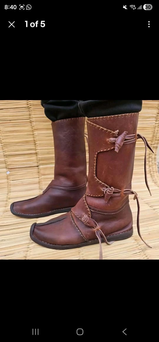 Riad Stitched Boot — Russet